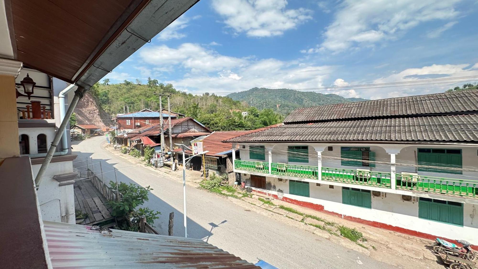 Pakbeng Guesthouse Muang Pakbèng Exterior foto